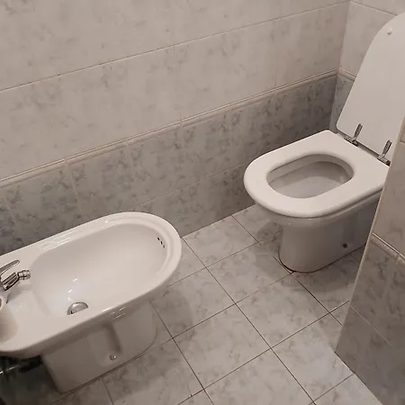 Flat On The Front With Private Spot Included דירה *