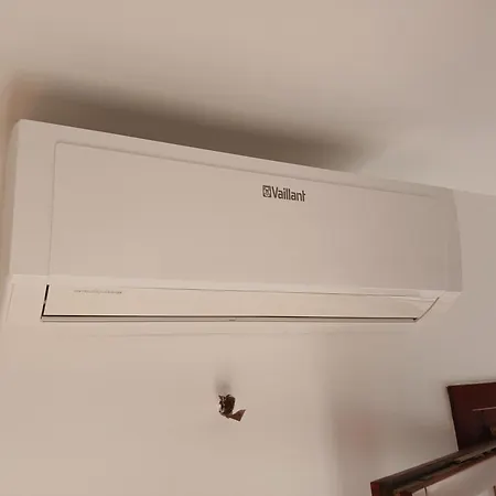 Апартаменты Flat On The Front With Private Spot Included Венеция-Лидо