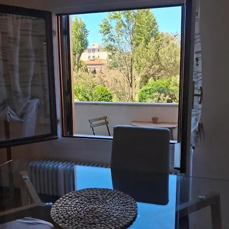 Apartamento Flat On The Front With Private Spot Included *