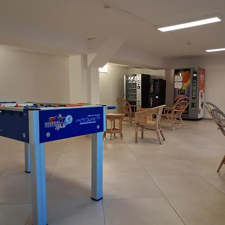 Flat On The Front With Private Spot Included Апартаменты *